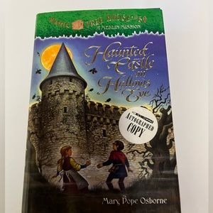 Book/Novel: Magic Tree House